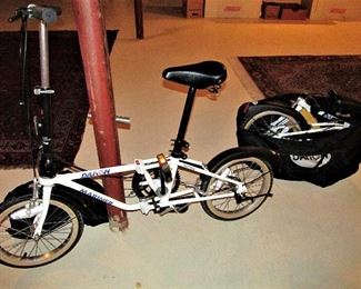 Dahon Mariner EDP300 folding bikes