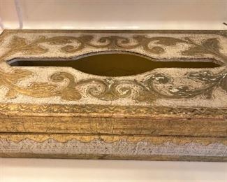 Florentine tissue holder