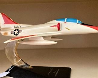 Model of a Navy jet