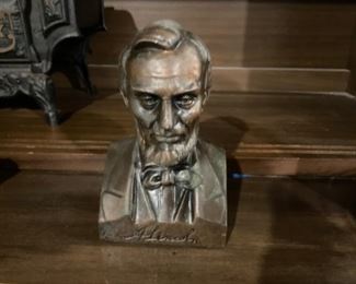 cast A. Lincoln Statue