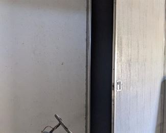 MD Barnmaster Feed Room Tack Room 4 Stall Stable