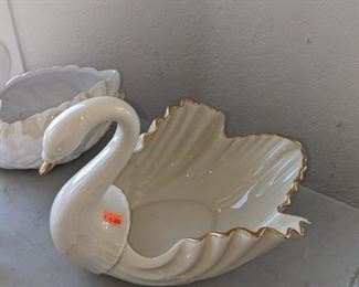Lenox Swan