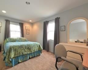 Bedroom set