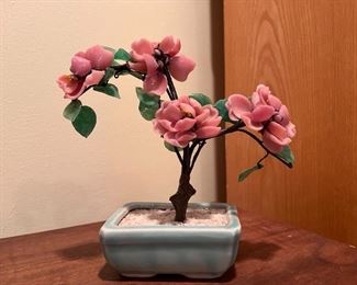 Beautiful floral glass sculpture