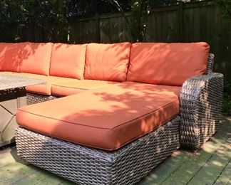 Detail
Fortunoff 
Biscayne Resin Wicker Sectional with
Chaise & Sunbrella Cushions
SOLD
