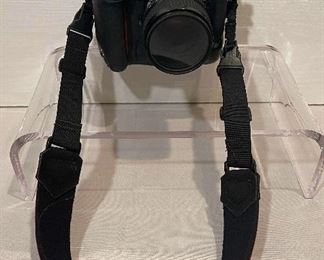 06Nikon F5 35mm SLR Camera with 60mm Lens