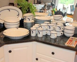 Dansk (Mostly Chipped)