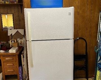 Kenmore refrigerator 