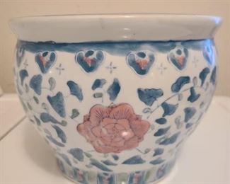 Floral garden pot