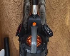 Eureka Power Speed canister vacuum cleaner