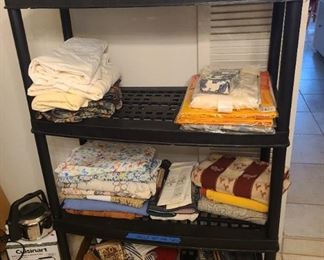 Linens ~ table cloths (some w/matching napkins), place mats, dish towels