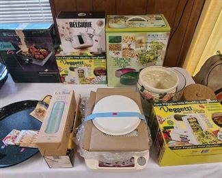 L.L. Bean vacuum bottle 
Veggetti