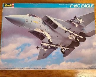 Revell ~ F-15C Eagle