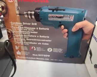 Marita cordless driver drill