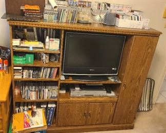 Entertainment center