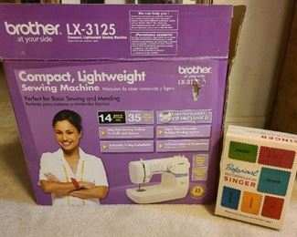 Brother compact lightweight LX-3125 sewing machine
