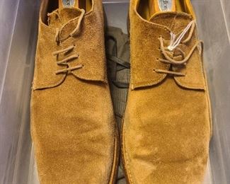 Men's size 13 shoes
Brand Heschung
