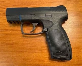 T-D-P 45 CO2 Pistol / Pellet Gun