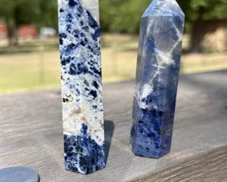 Sodalit Points or Crystals