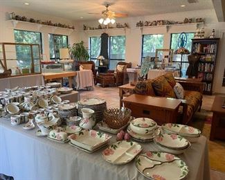 Another view of the sun room