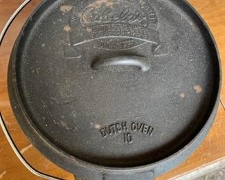 Dutch Oven 10