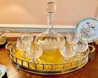 Happy Fathers Day to someone! A large ships decanter plus a set of 6 brandy snifters, each with etched Clipper Ships (sold as a set). 