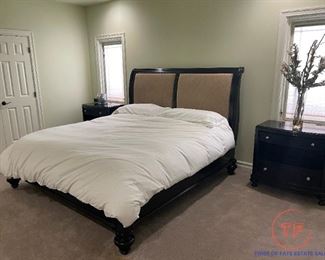 SCHNADIG Bedroom Set