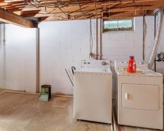 Washer and Dryer: Will be relocated to Garage for EZ-loading at Sale