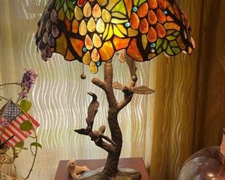 Floral Shaded Table Lamp