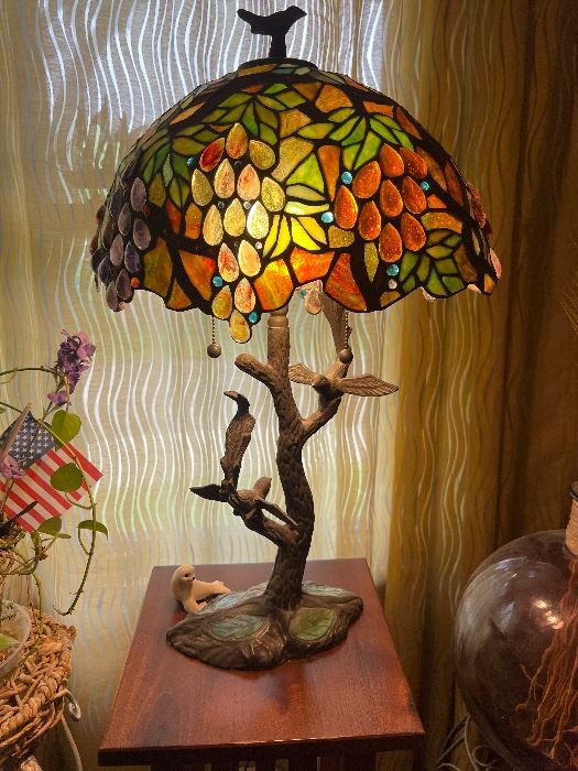 Floral Shaded Table Lamp