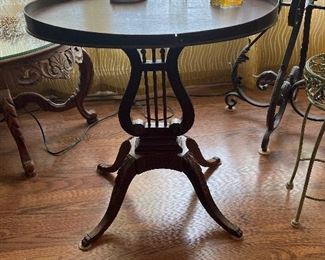 Lyre Table
