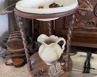 Water Basin with Pitcher