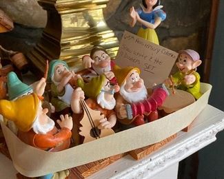 Snow White & the 7 Dwarves