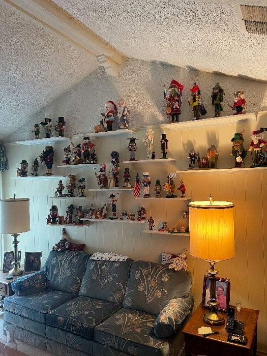 50 OFF home near golf course w/ nutcracker... starts on 7/1/2022