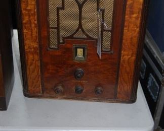 Antique Radios