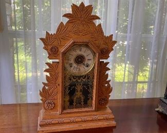 American Gingerbread mantle clock