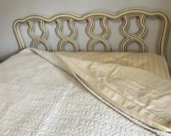 Bed headboard
