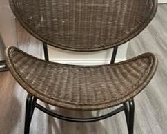 Wicker Clamshell chair