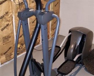 SportsArt model 807 elliptical