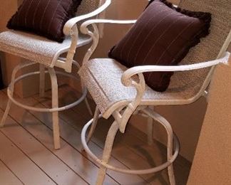mesh fabric chairs and matching bar on wheels