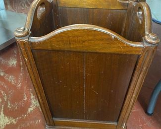 Old Stow Davis Wooden Waste Basket