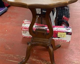 Duncan Phyfe Lyre Base Table