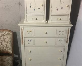 Lane Bedroom Furniture Off White w/Hand Painted Floral Motif Chess of Drawers and 2 Matching Nightstands