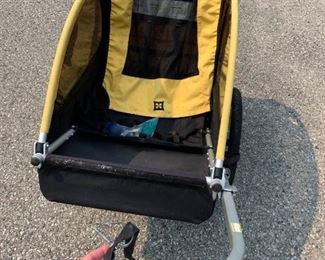 Burley Deluxe Light Weight Bike Trailer for Child or Gear