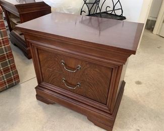 2 Matching Drexel Furniture 2 Drawer Nightstands
