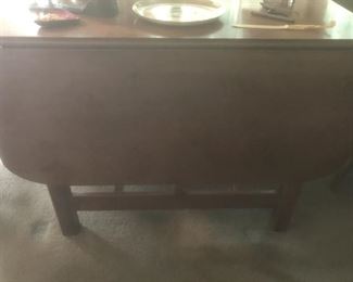 drop leaf mahogany table