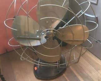 vintage fan - 2 speed works great