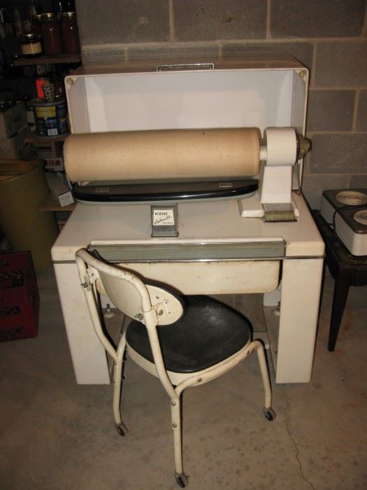 Estate Sale By Cheryl's in Standish, MI starts on 6/9/2022