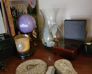 Vanity set, vases, and decor