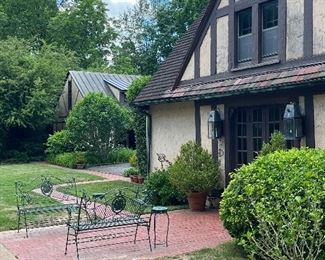 Lovely patio furniture 